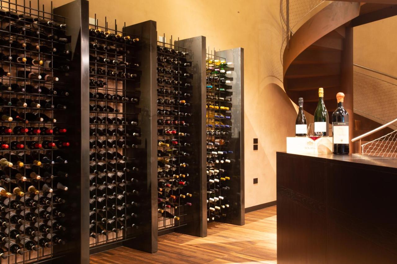 Ca' Del Profeta Ristorante & Relais Hotel Montegrosso dʼAsti Екстериор снимка